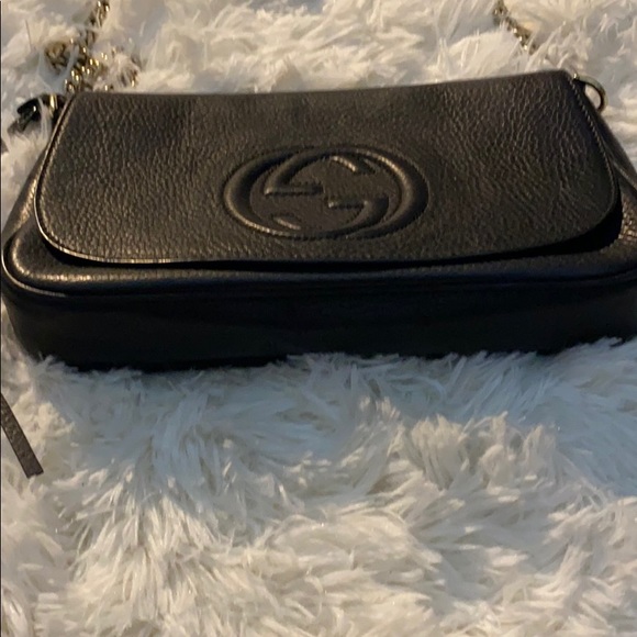 Black Gucci purse - Picture 2 of 3